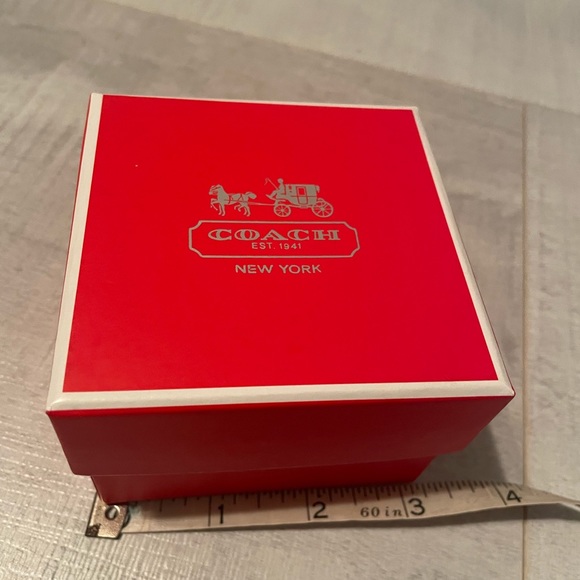 Excellent condition Coach box - Picture 3 of 5